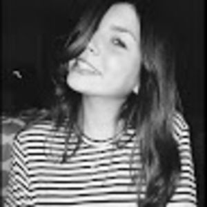 Meet your Posher, Hayley